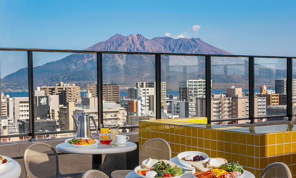 A MORNING WITH SAKURAJIMA